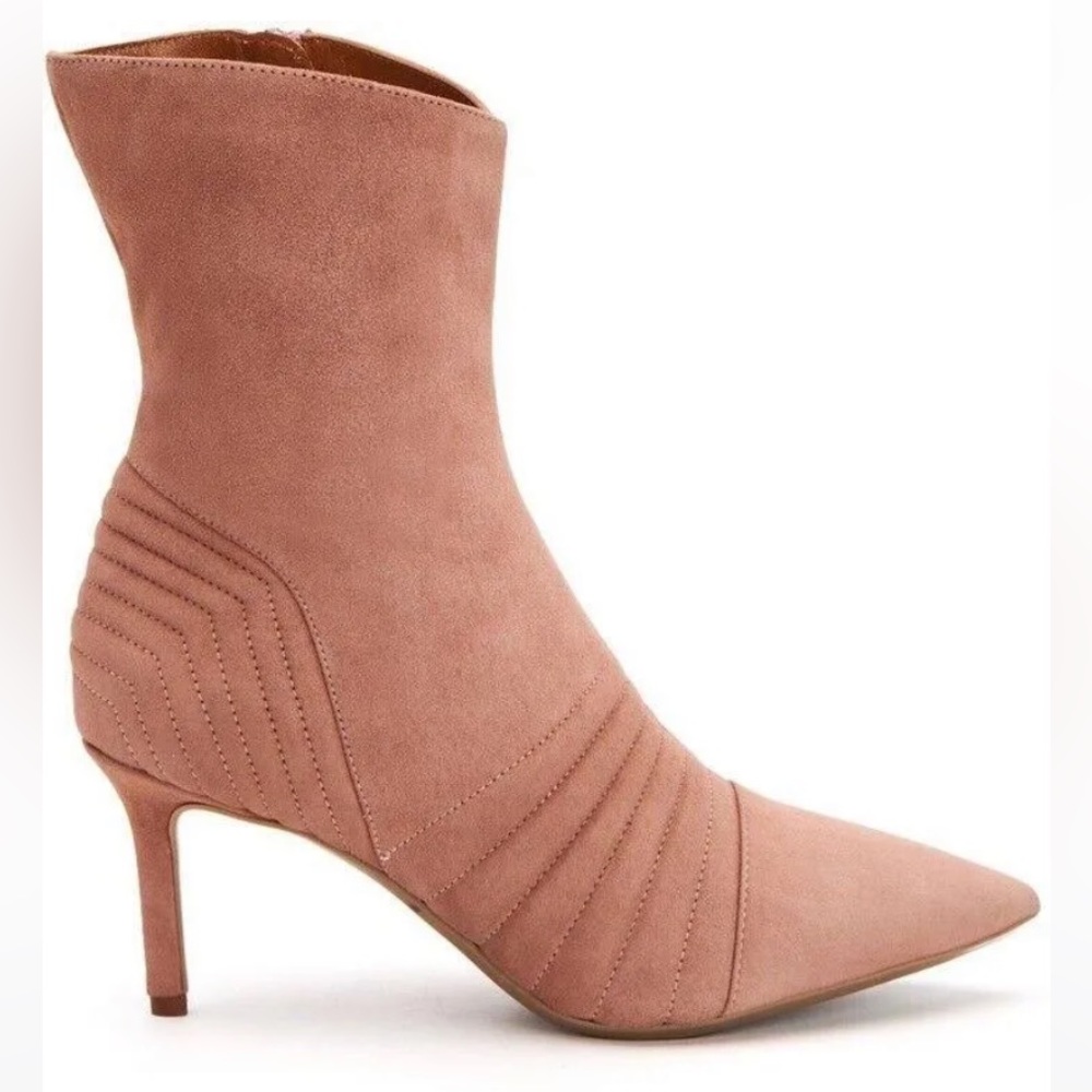 Aquqtalia Blush Suede Booties